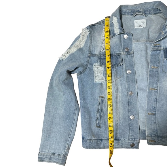 Love Tree Distressed Denim Jacket Women’s Large 100% Cotton - Picture 2 of 6
